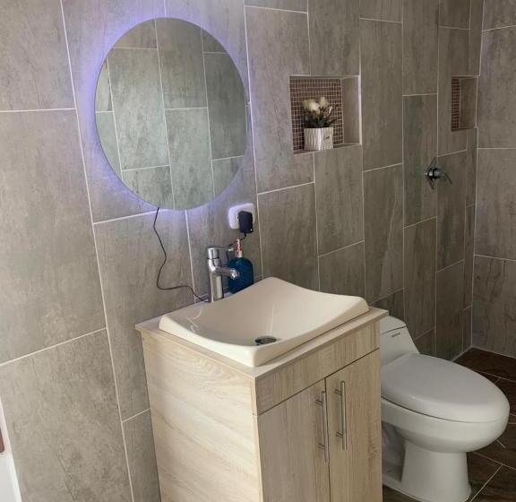 ジュニアスイート, Alcatraz