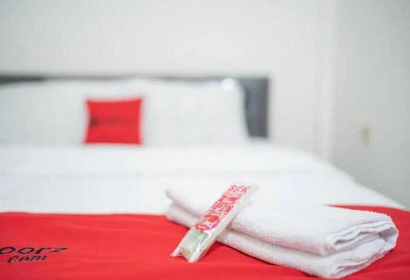 اتاق اکونومی, Reddoorz Syariah Near Syamsudin Noor Airport 4