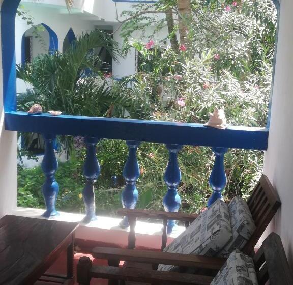 استودیو استاندارد با تراس, Chiky Villa