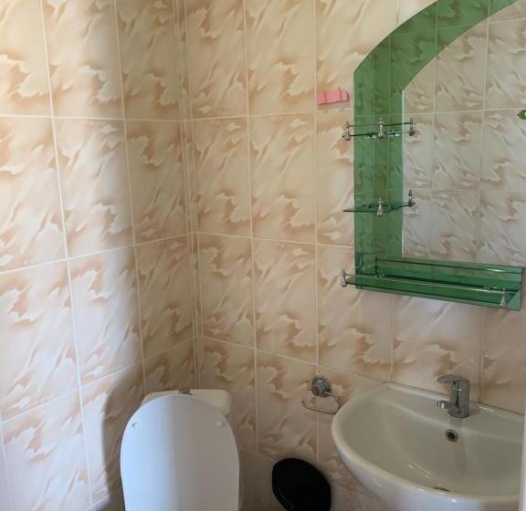 اتاق استاندارد سه تخته با بالکن, Guest House Polaris