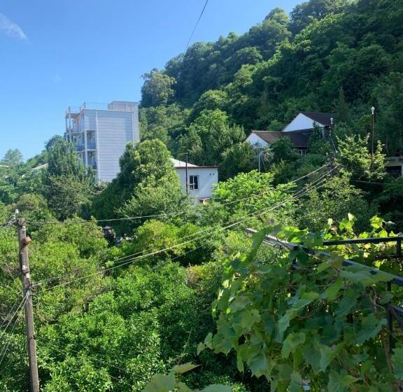 اتاق استاندارد سه تخته با بالکن, Guest House Polaris