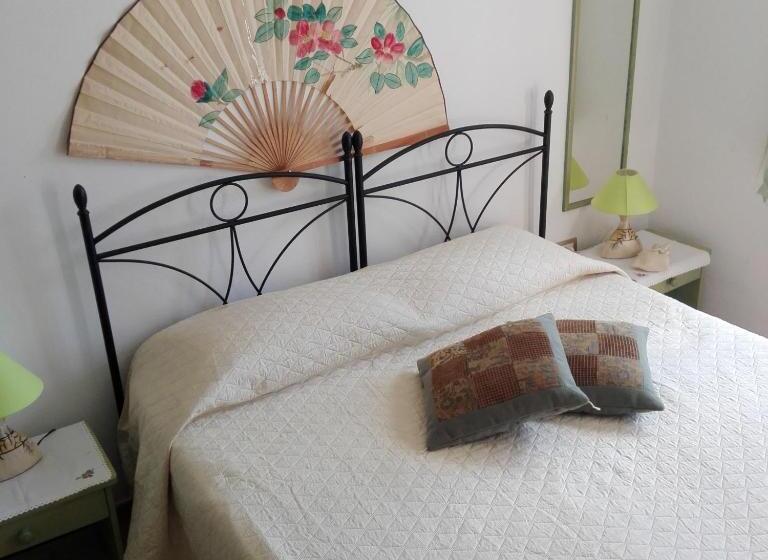 חדר סטנדרט, Agriturismo B&b Domo De Resteblas