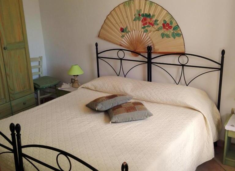 חדר סטנדרט, Agriturismo B&b Domo De Resteblas