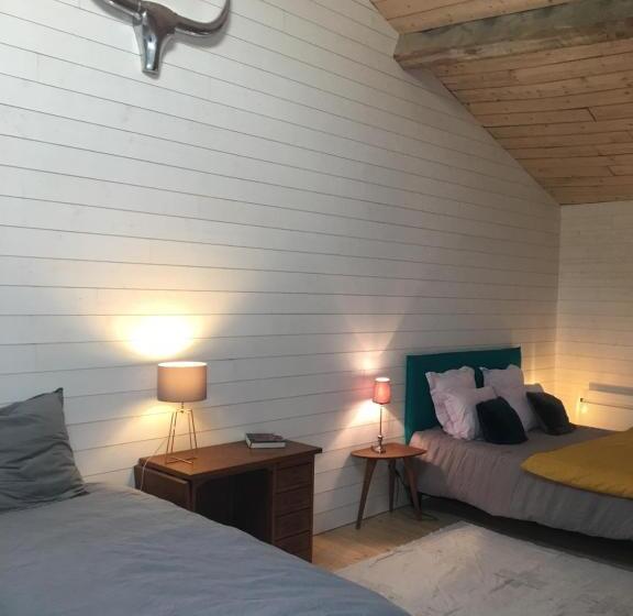 غرفة عائلية, Le 25bis