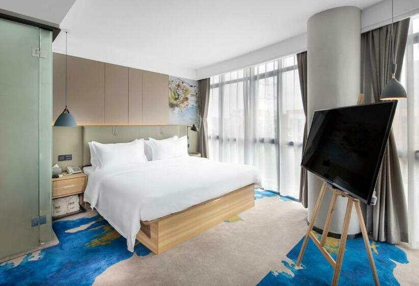 Suite, Shenzhen Yanan