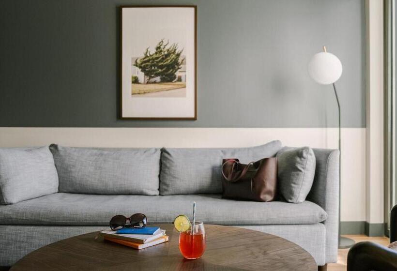 آپارتمان 1 خوابه با بالکن, Sonder At Mill Ave