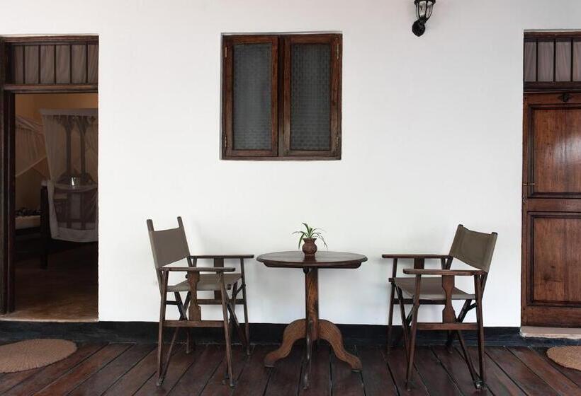 جناح عائلي, Zanzibar Retreat