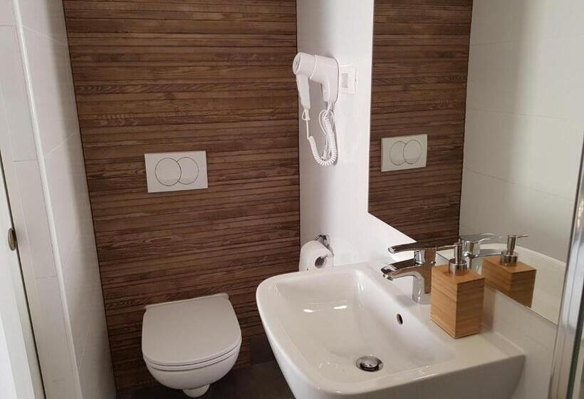 اتاق استاندارد, Piraneska