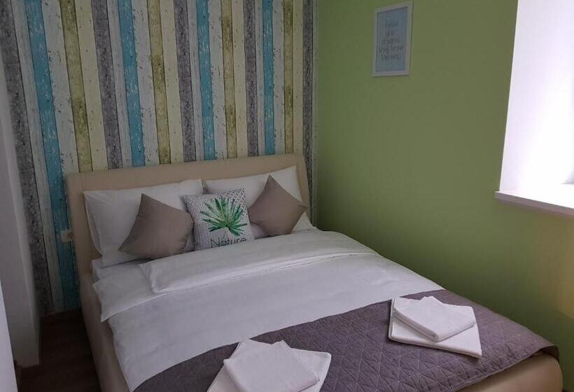 اتاق استاندارد, Piraneska