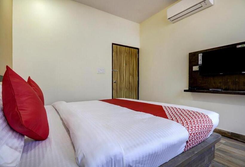 三人经典房间, Vaccinated Staff - Oyo 61709 Hotel Gd Palace