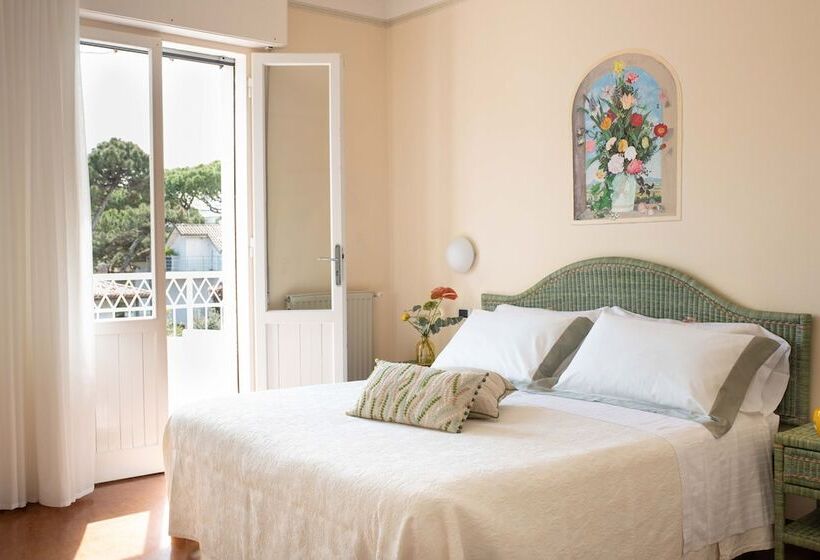 Quarto Superior, Villa Arizona