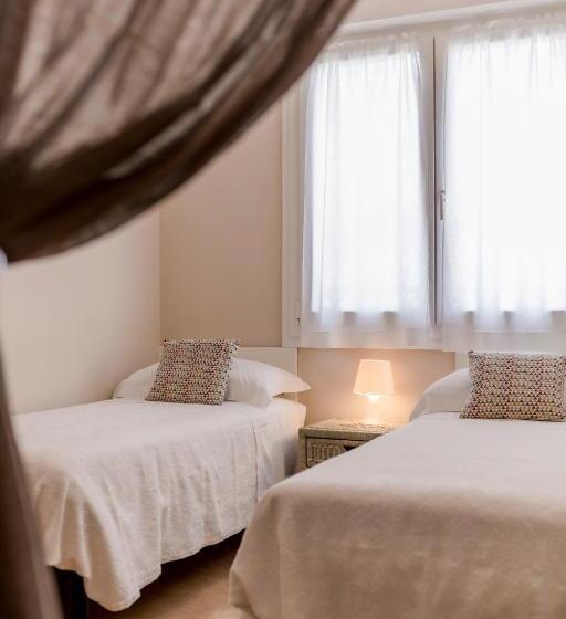Quarto Familiar, Villa Arizona