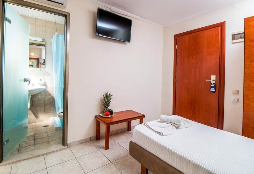 اتاق استاندارد یک نفره, Filmar Hotel, Ixia, Rhodes