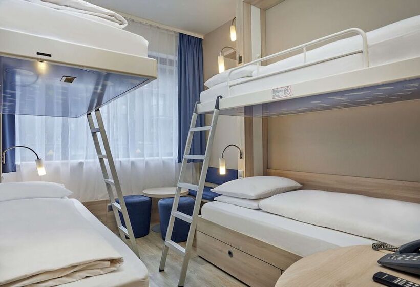 اتاق استاندارد چهار تخته, H2 Hotel Berlin Alexanderplatz