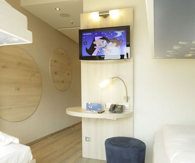 4인용 스탠다드 룸, H2 Hotel Berlin Alexanderplatz