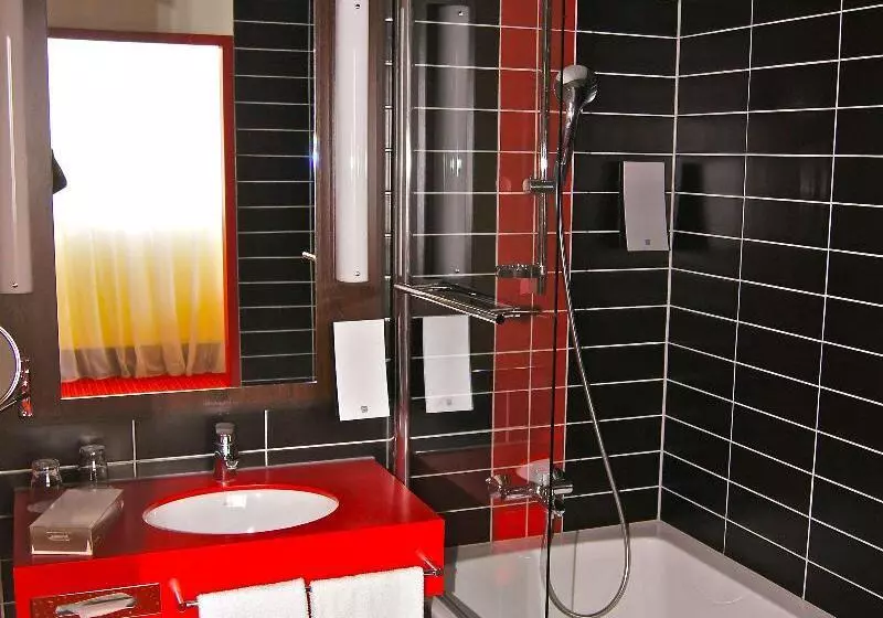 اتاق استاندارد یک نفره, PLAZA Premium Salzburg