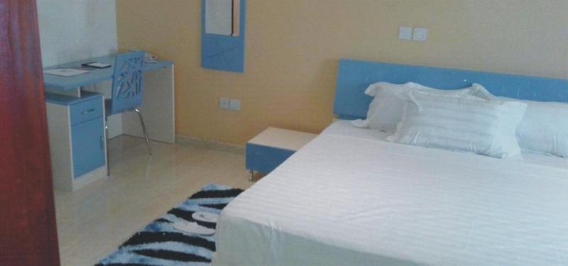 适合残疾人士使用的带超级大床的标准间, Doubletree By Hilton Hotel Girona