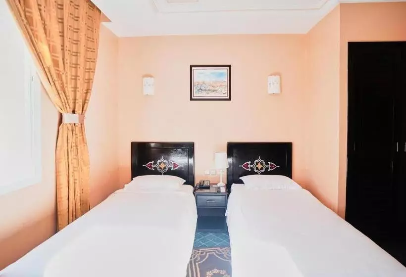 اتاق استاندارد یک نفره, Hôtel Texuda
