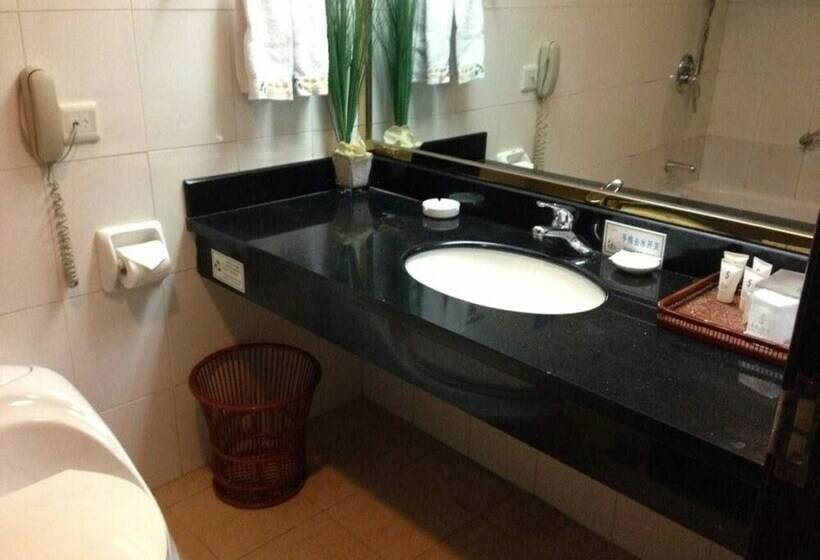 اتاق استاندارد, Lifu Hotel   Huang Pu Road Run Du