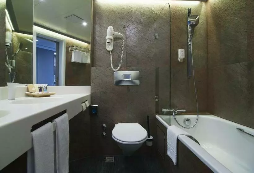Superior-huone, Mercure Biel