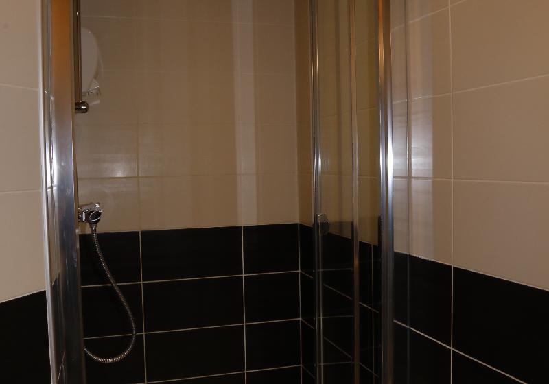 جناح جونيور, The Russelior Hotel & Spa