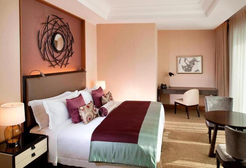 Люкс Deluxe Кровать Кинг, St. Regis Osaka
