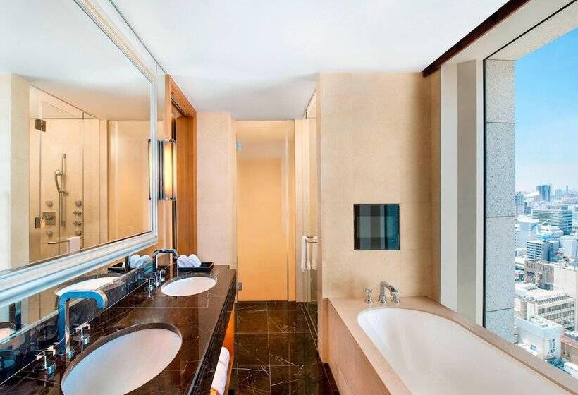 带2个双人床的标准工作室, St. Regis Osaka