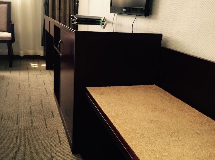 스탠다드 룸, Tokai