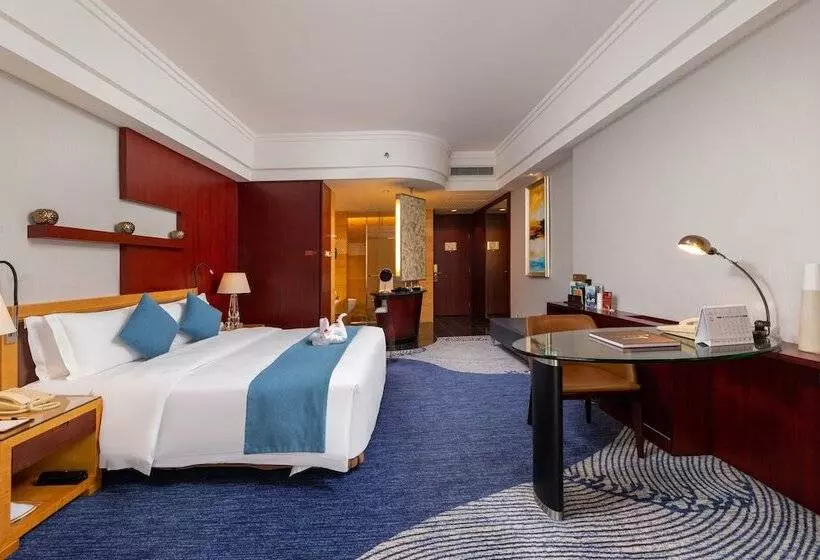 オーシャンビュースーペリアールーム, Zhuhai Charming Holiday Hotel Free Welcome Fruit Plate