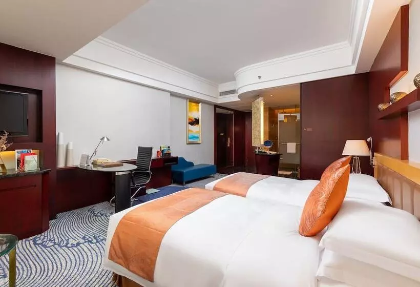 オーシャンビューデラックスルーム, Zhuhai Charming Holiday Hotel Free Welcome Fruit Plate