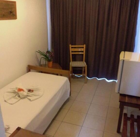 اتاق استاندارد یک نفره, Poseidon Hotel