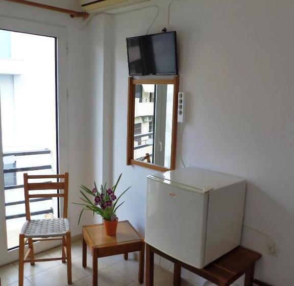 اتاق استاندارد یک نفره, Poseidon Hotel