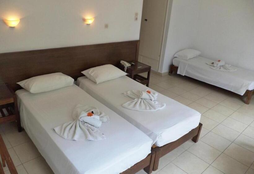 اتاق استاندارد سه نفره, Poseidon Hotel