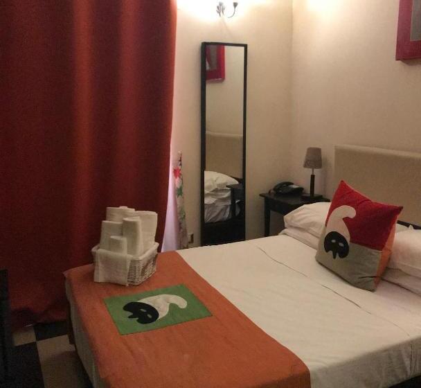 اتاق استاندارد یک نفره, Plebiscito Apart