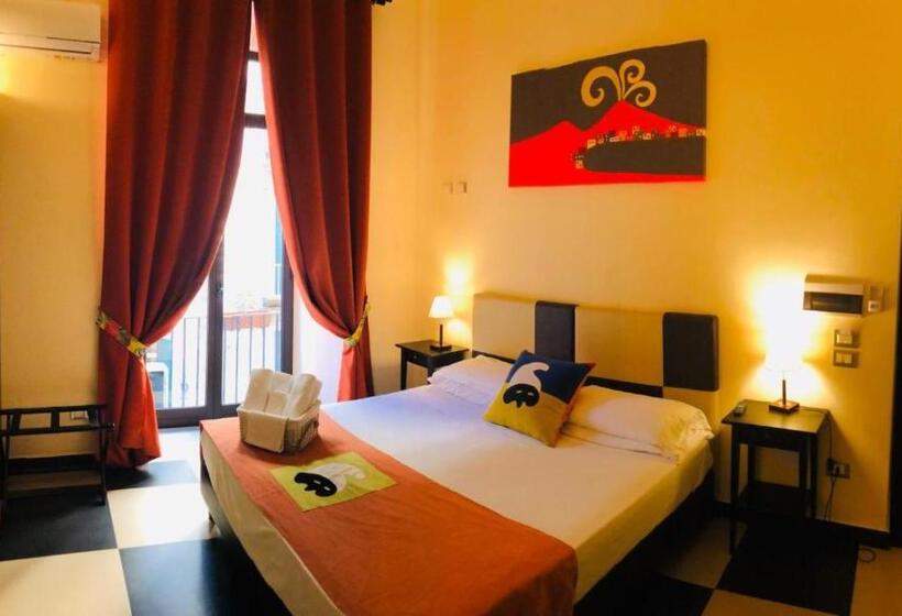 اتاق لوکس, Plebiscito Apart