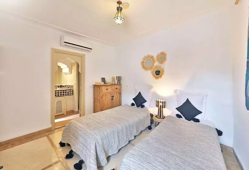 اتاق استاندارد, Riad Al Badia