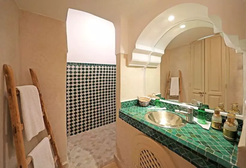 اتاق استاندارد, Riad Al Badia