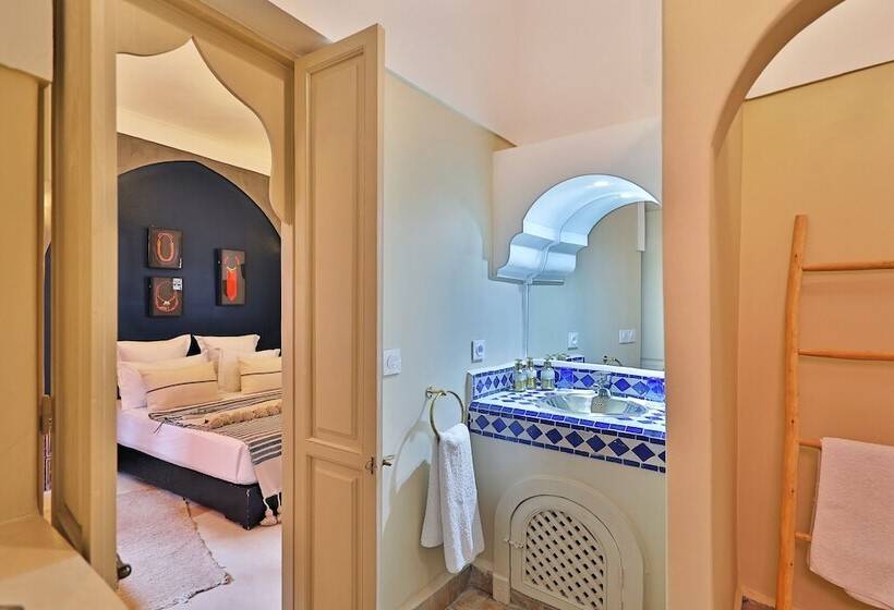 اتاق سوپریور, Riad Al Badia