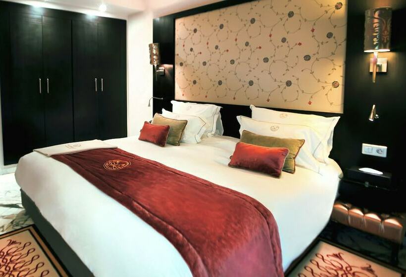 غرفة قياسية, The Russelior Hotel & Spa