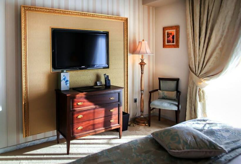 غرفة قياسية, The Russelior Hotel & Spa