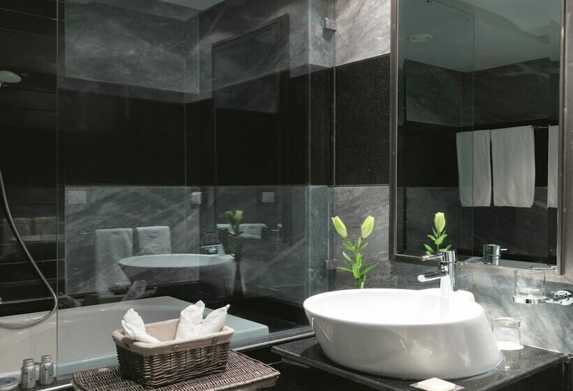 غرفة قياسية, The Russelior Hotel & Spa