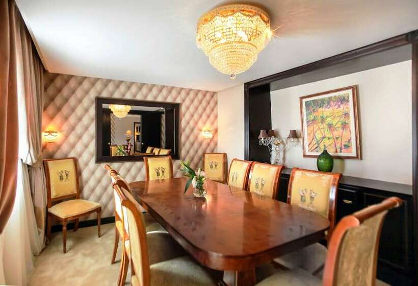 جناح, The Russelior Hotel & Spa