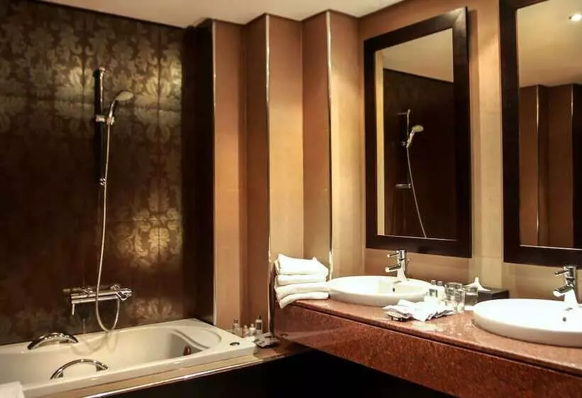 スイート, The Russelior Hotel & Spa