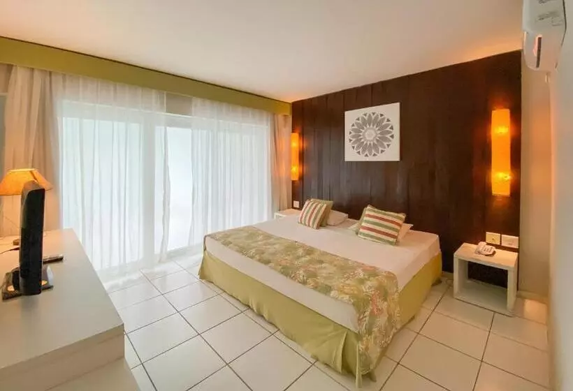 سوییت, Búzios Beach Resort