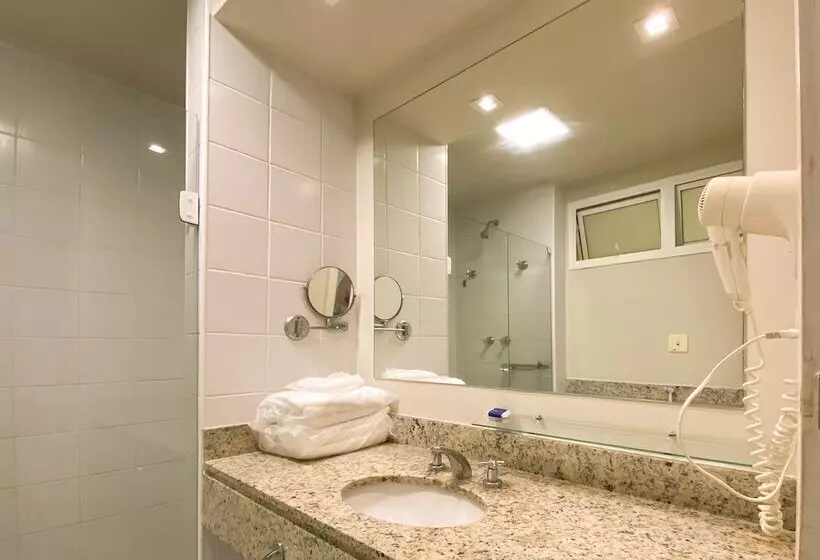 سوئیت مستر, Búzios Beach Resort