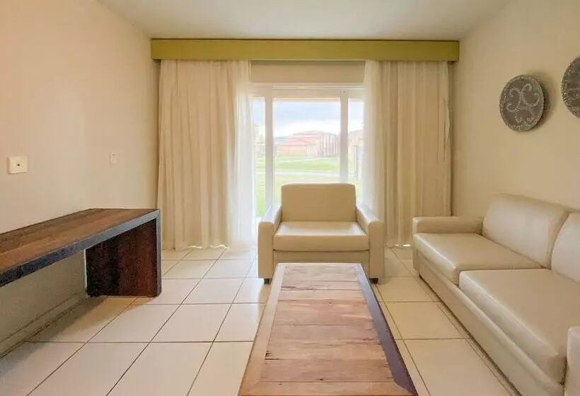 سوئیت مستر, Búzios Beach Resort