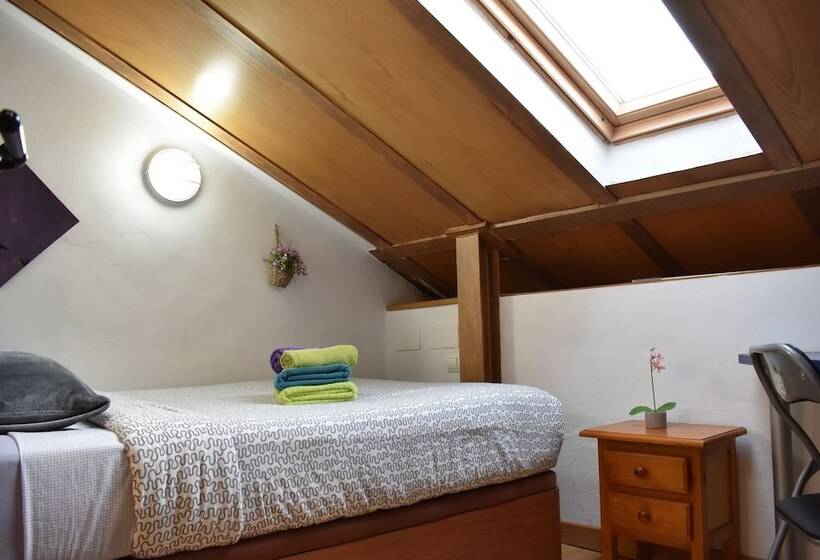 آپارتمان 1 خوابه, Golondrinas De La Alhambra