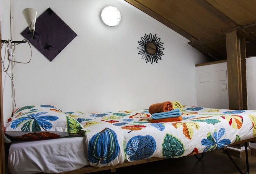 آپارتمان 1 خوابه, Golondrinas De La Alhambra