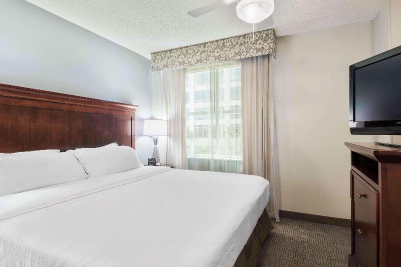 Люкс Кровать Кинг, Homewood Suites By Hilton Tampa Airport   Westshore