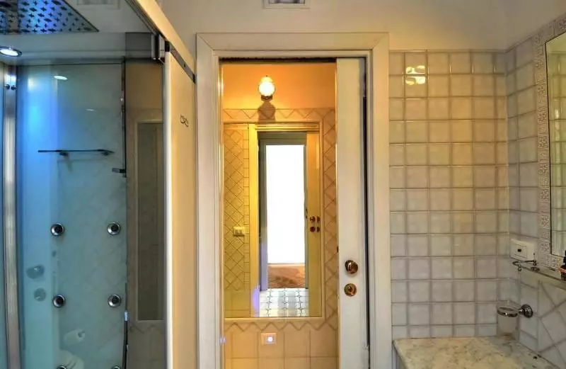 سوییت جونیور با چشمانداز دریا, Albergo La Conca Azzurra